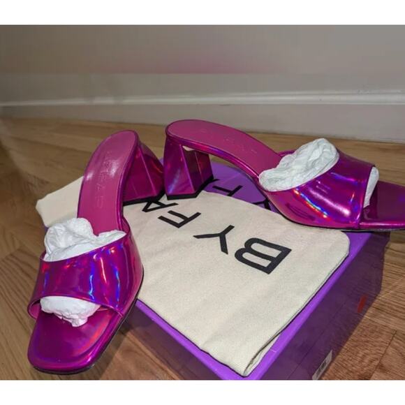 NWT BY FAR Romy Laq Square Fuschia Iridescent LAC Mules Sandals Women's 39/8.5 - Picture 9 of 13